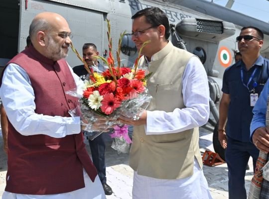 Big Breaking: Home Minister Shah reached Uttarakhand! Inaugurated various schemes of the Cooperative Department, Chief Minister Dhami warmly welcomed