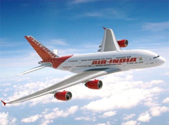 Big news: Tremors in Air India flight going from Delhi to Sydney! Many passengers injured, treated at Sydney airport