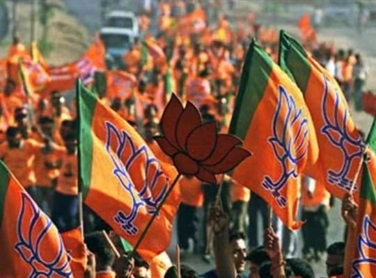 BJP's preparations for Lok Sabha elections intensified! Will campaign on bike