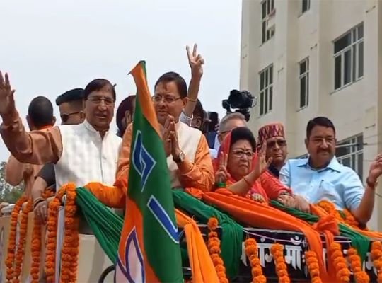 Dehradun: Nomination of BJP candidate Mala Rajlakshmi, BJP conducted road show