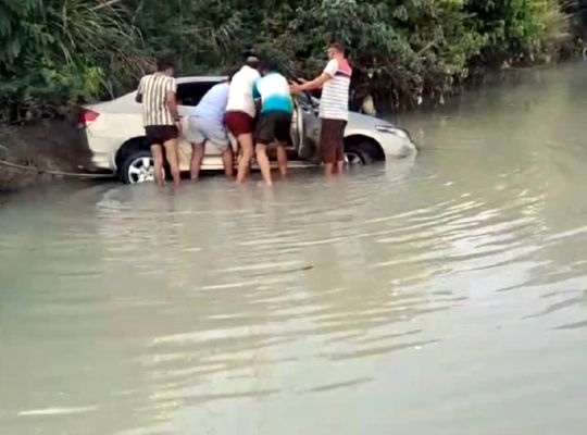 Big accident in Uttarakhand! Car lost control and fell into Ganga canal, one body recovered