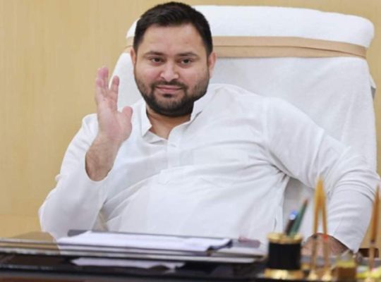 Bihar: Tejashwi Yadav alleges name missing from voter list! Election Commission presented evidence