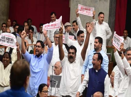 Monsoon Session: Haryana Assembly heated up over the death of Bhiwani teacher, proceedings adjourned four times amid uproar