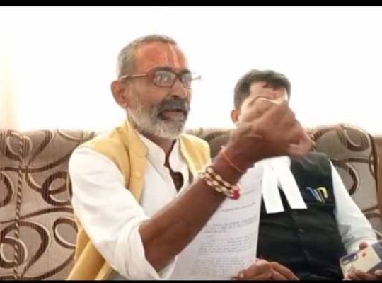 Ayodhya: Land mafia accused of bullying! Gau Seva Samiti sent a memorandum to the Chief Minister, demanding action