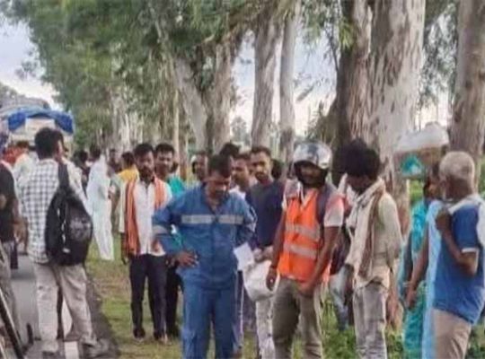 Tragic road accident in Patna, Bihar! Truck and tempo collide in Shahjahanpur, 8 devotees die on the spot