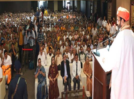 Chief Minister Naib Singh Saini released the poster of 'Clean Kurukshetra, My Kurukshetra, My Pride' and administered the oath of cleanliness