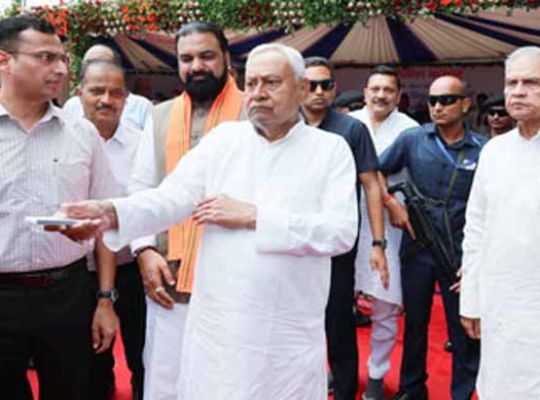  CM Nitish Kumar's big gift to Bihar's capital Patna! Foundation stone laid for development projects worth more than 1024 crores