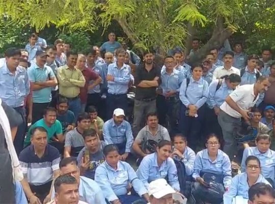 Uttarakhand: SIDCUL employee dies during treatment in Haridwar! Huge uproar in the hospital, administration takes major action