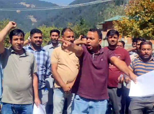 Public outrage against the mining ban in Uri-Boniar! Thousands took to the streets and issued a warning.