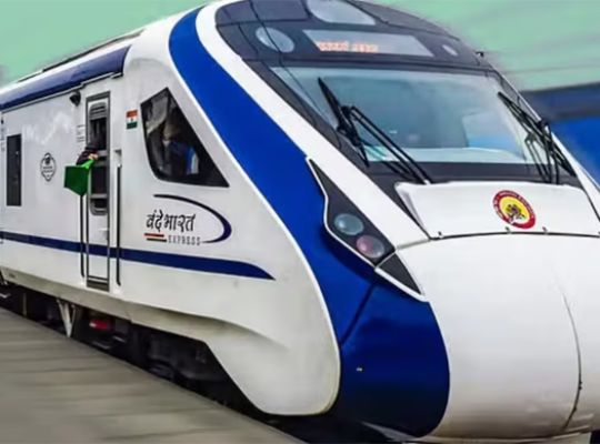 Bihar: The high-speed Vande Bharat Express becomes a death trap! Four young men die in a train accident in Purnia district, turning joy into mourning.