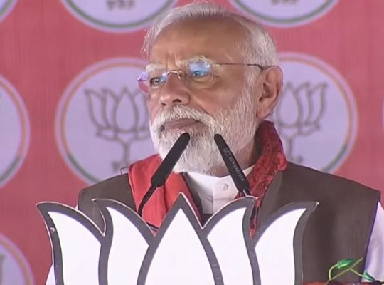 Prime Minister Modi roared in Bihar! Citing jungle raj, he targeted the Grand Alliance, saying, "This is not an alliance, but a force alliance."