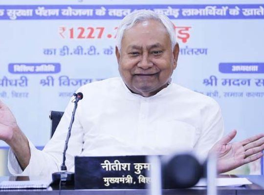 Bihar: 10 lakh women received Rs 10,000 each under the Women Employment Scheme, so far 1.56 crore beneficiaries have received Rs 15,600 crore in assistance.