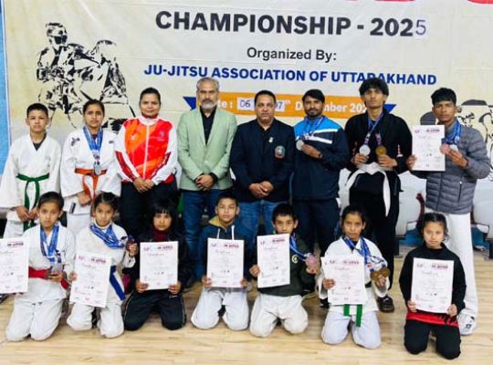  Uttarakhand: Almora players shine in the state Jujitsu championship held in Haldwani, winning 16 valuable medals.