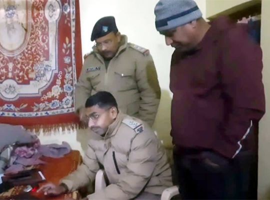 Uttarakhand: A shocking incident in Pithoragarh! A domestic dispute turns violent, with the husband killing his wife.
