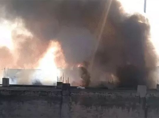 Major accident in Rajasthan: Explosions followed by a massive fire at a chemical factory in Bhiwadi! 7 workers burned alive, the area shaken by the blasts.