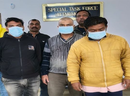 Fake drug racket exposed in Uttarakhand! Trade using fake wrappers and QR codes of branded companies. Three more arrested in swift STF action.
