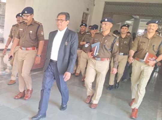 High alert after bomb threat in court premises; SSP personally takes charge of security