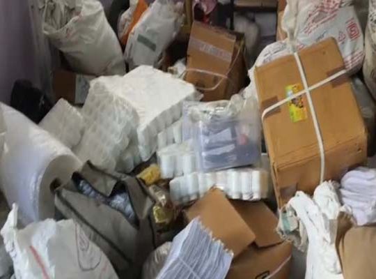 Major crackdown: Poison trade in the name of AYUSH! Fake doctor's drug factory sealed in Dehradun, 1 crore rupees in cash recovered.