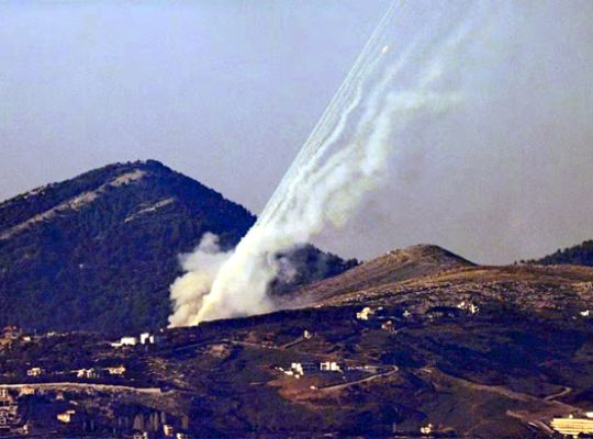 Big Breaking: World War-like situation in the Middle East! Conflict deepens, attacks from Lebanon to Israel, and the threat of an oil spill.