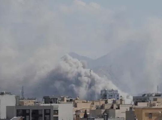 Iran gives a befitting reply to the US: Saudi Arabia's Prince Sultan Air Base is bombed! Several US refueling planes are damaged, and the US Embassy in Baghdad is also targeted.