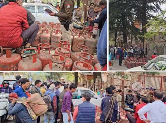 Uttarakhand: International conflict impacts household kitchens! LPG supplies affected nationwide, scramble for cylinders in Nainital.