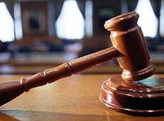 The innocent girl endured the brutality of her father for a year and a half; when her mother asked, her daughter's sobs revealed the secret.