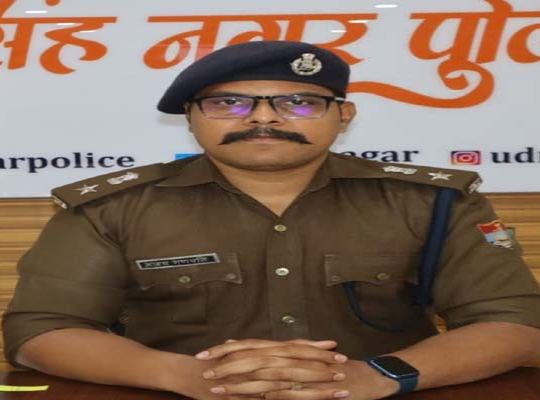 Operaci&oacute;n policial contra narcotraficantes: Comienza el proceso para confiscar bienes por valor de 6,70 millones de rupias pertenecientes a dos importantes narcotraficantes.