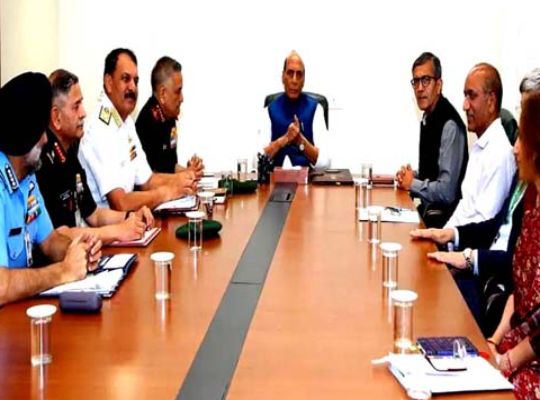 All-Party Meeting in New Delhi on West Asia Crisis: Stalwarts Gather Under Rajnath Singh's Chairmanship; Foreign Secretary Gives Presentation