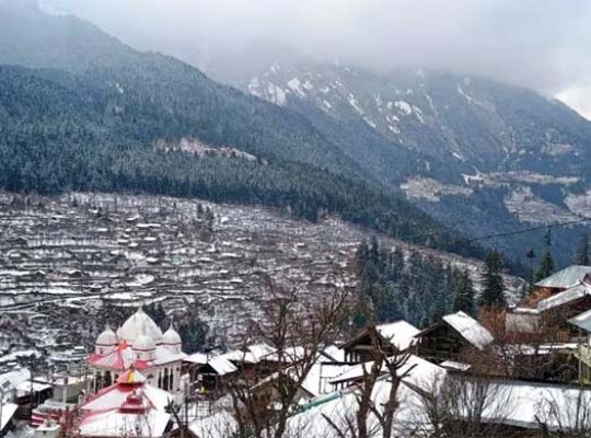 Uttarakhand: Weather changes mood! Snowfall in Chamoli and higher elevations, rain expected in the plains.