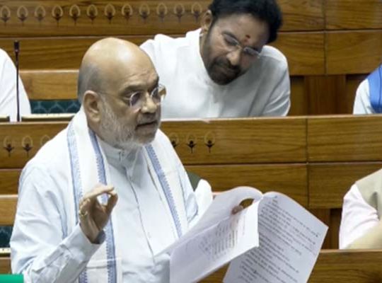Women's Reservation and Delimitation: Amit Shah Launches a Sharp Attack on the Opposition&mdash;States That Opposing Delimitation Amounts to Opposing an Increase in SC/ST Seats.