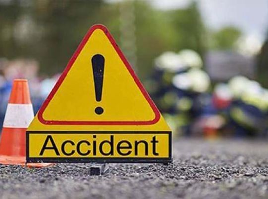 Haldwani accident: A missed mobile phone became a death knell, three youths died in a late-night scooter-car collision, families were devastated.