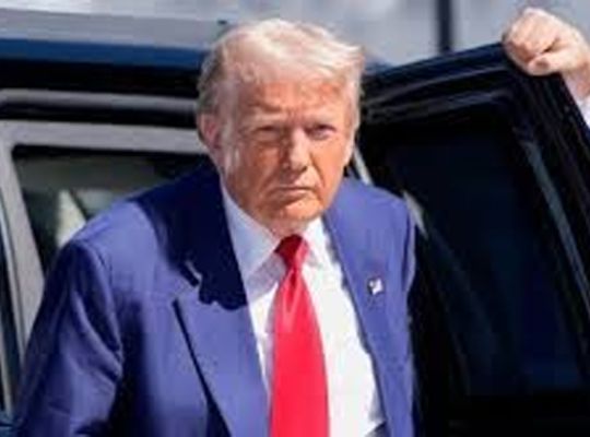 Middle East tensions rise: Trump's stern warning casts uncertainty over talks with Iran! Global concern deepens over the Strait of Hormuz