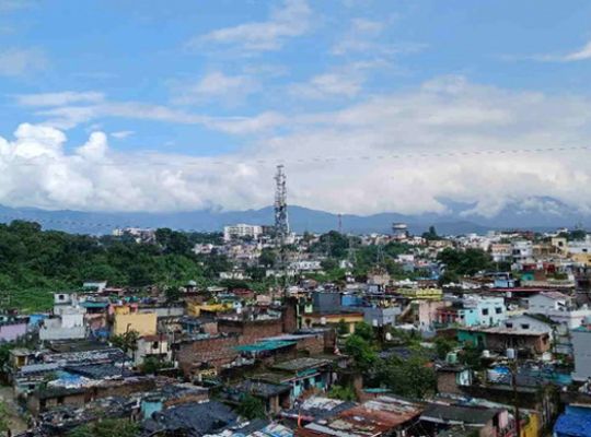 The weather will deteriorate from the mountains to the plains: An orange alert has been issued from Nainital to Dehradun! Thunderstorms, hailstorms, and strong winds are expected between April 28th and 30th.