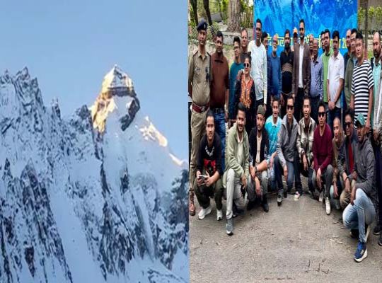 The Grand Commencement of the Adi Kailash Yatra with Chants of 'Har Har Mahadev'! 200 Pilgrims Flagged Off; 100,000 Tourists Expected This Year.