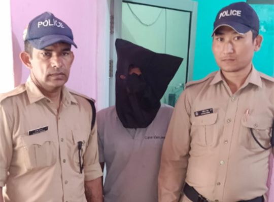 Nainital: Ibrahim arrested for trapping a minor through social media, molesting her and pressuring her to convert.