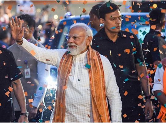 Victory celebration at BJP headquarters: Prime Minister Modi said, "The hard work of the workers has paid off," and declared the victory of democracy, the Constitution, and public trust.
