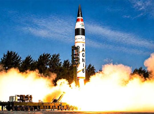 Agni-VI is poised to be India's biggest demonstration of its defense power! With intercontinental strike capability, MIRV technology, and global reach, it sends a powerful strategic message to its enemies.