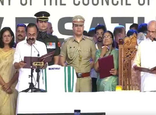 The Dawn of the 'Satheesan Era' in Kerala: V.D. Satheesan Sworn In as the 13th Chief Minister; Vijayan's 10-Year Reign Comes to an End