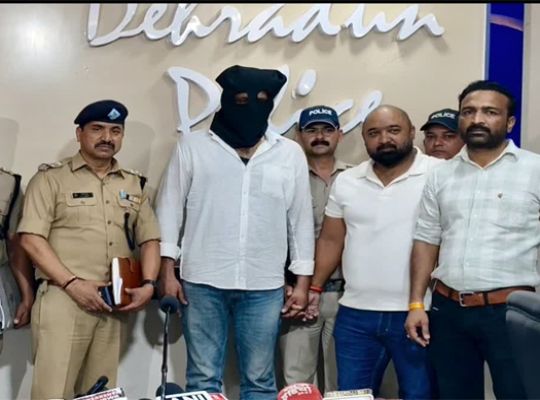 Brother turns murderer for property: Major revelation in Dehradun murder case! Stepbrother hires notorious UP shooter, police arrest accused