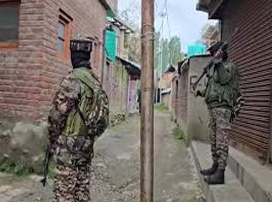 Major Action by J&K Police in Roorkee: Young Woman from Asafnagar Arrested for Illegal Transactions Worth Crores with Pakistan