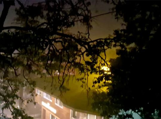 Uttarakhand's weather takes a major U-turn: rain and hail in the mountains, while a strong storm wreaks havoc in the plains! An orange alert has been issued for several districts, with winds expected to reach speeds of up to 70 km per hour.