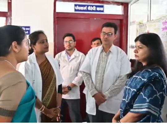 Tehri: AYUSH and AYUSH Education Secretary Ranjana Rajguru inspected AYUSH and Homeopathy hospitals.
