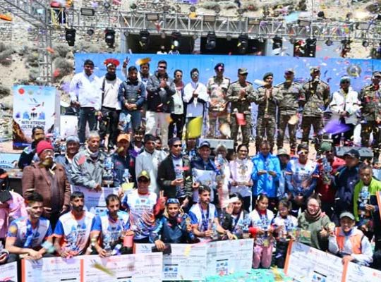 India Runs at the Border: Historic 'Niti Extreme Ultra Run' Held at an Altitude of 11,000 Feet; CM Dhami Announces 'Seema Darshan Kendra'