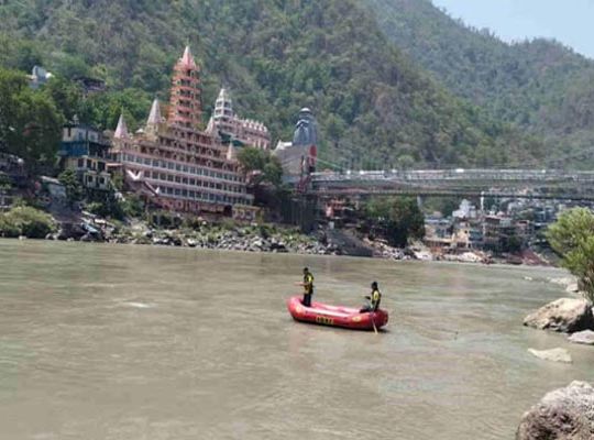 Major accident in Rishikesh: A 20-year-old man from Rajasthan, visiting with his family, drowned in the Ganges; the incident occurred at Sai Ghat in Tapovan.