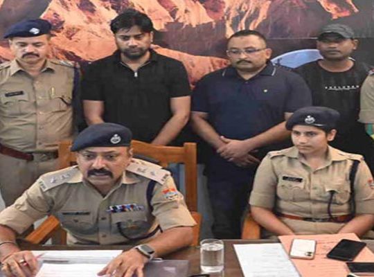 Child-lifting gang busted within 72 hours: Kidnapped child rescued from Haridwar; 6 traffickers, including two women, arrested.