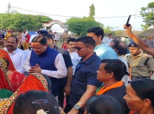 CM Dhami visits a border village in Khatima; promises revenue village status and land rights to 'Bagga 54', stating that the UCC will unite the entire country just as the Ganga does.