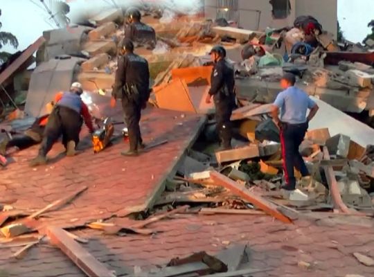 Venezuela rocked by earthquakes: Tremors measuring 7.1 and 7.5 in magnitude destroyed thousands of homes; search for people trapped in the rubble continues.