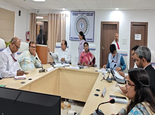 Major advice from NCST to RIMS management: Dr. Asha Lakra stated that RIMS should formulate its own regulations, stop relying on the government, and expedite decision-making.