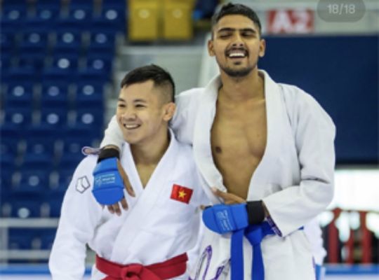 Udham Singh Nagar: Happy Singh from Rudrapur makes history at the Asian Jiu-Jitsu Championship! Overcoming struggles, he brought glory to India with a magnificent performance in Kazakhstan.