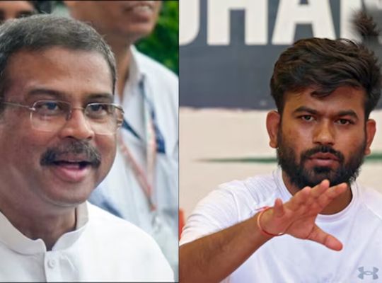 Central government yields on NEET-UG controversy and paper leak! Sonam Wangchuk calls it a victory for democracy; Kejriwal, Tharoor, and Chidambaram launch scathing attacks.
